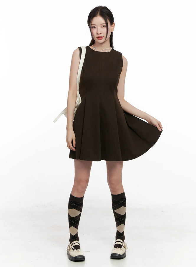 classic-pleated-flare-mini-dress-cn504