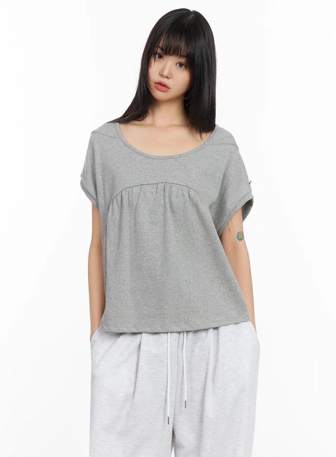 scoop-neck-shirred-tee-ia523