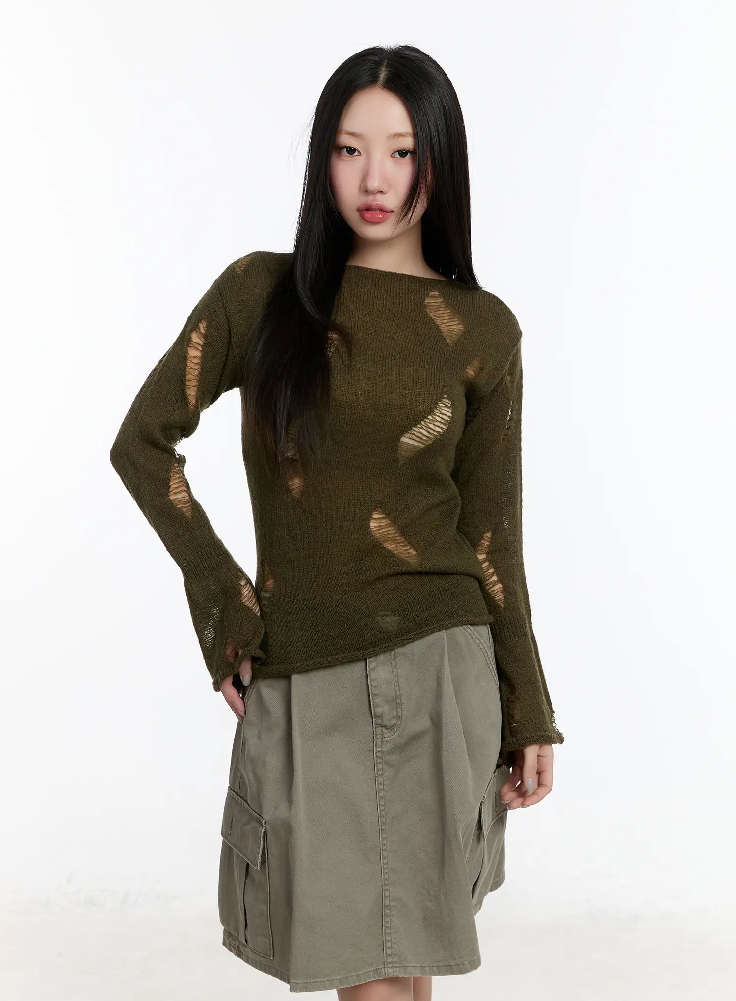 distressed-knit-long-sleeve-top-cm511