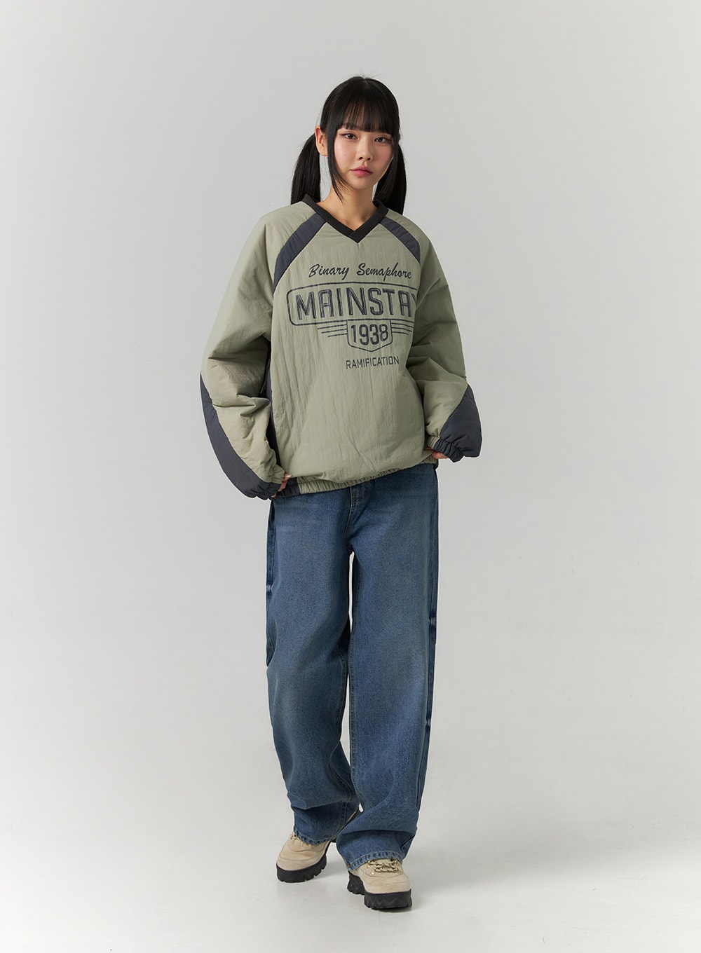 Washed Denim Wide Leg Jeans CD308 in blue, front full-body shot on model, relaxed wide-leg silhouette with washed finish, styled with oversized graphic pullover and sneakers.