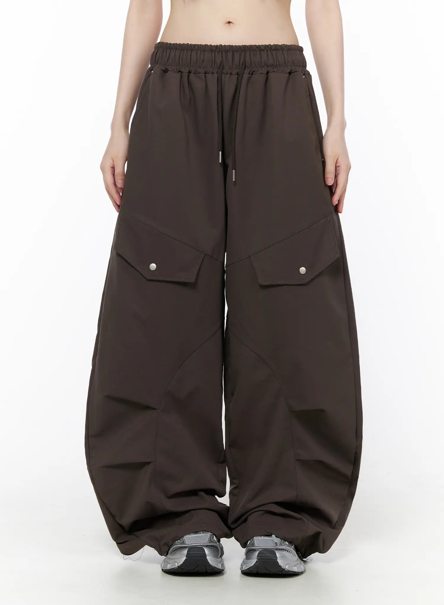 wide-leg-pintuck-cargo-pants-cu519