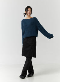 soft-boat-neck-knit-sweater-cn329