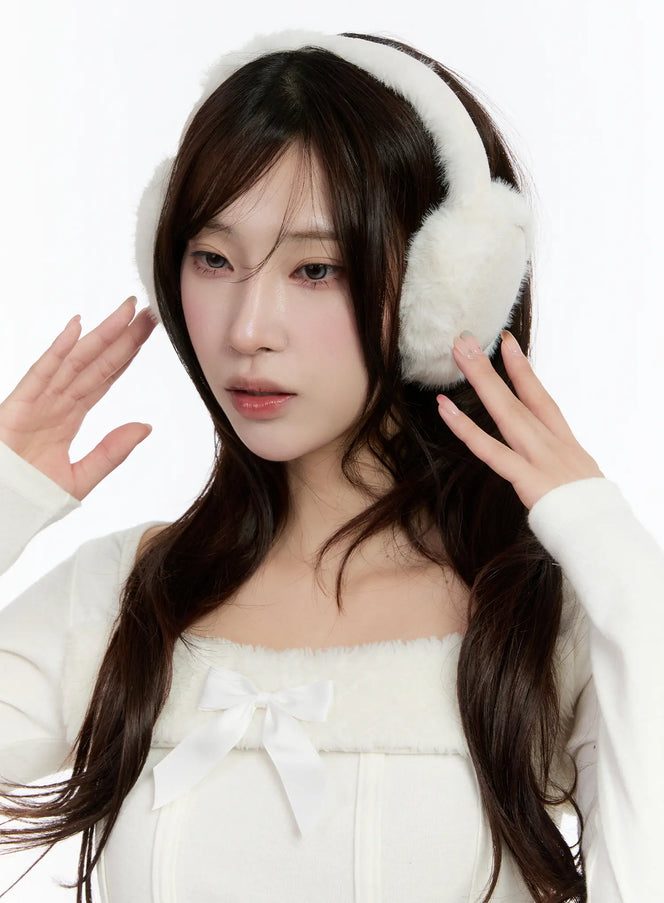 cozy-faux-fur-ear-warmers-cn524
