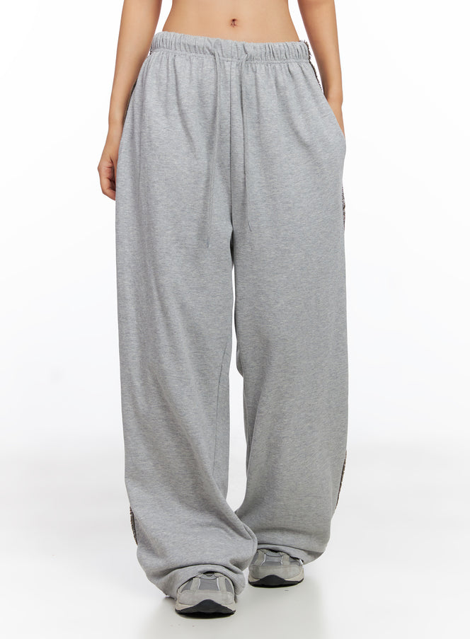 camo-accent-wide-leg-sweatpants-co514 / Gray