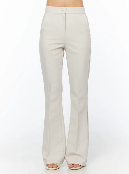 High-Waist Stretch Flared Slacks CU522 in Light beige, size L