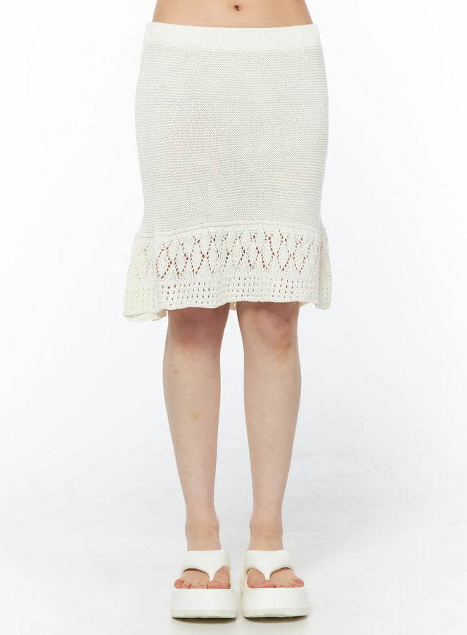 elastic-waist-knit-midi-skirt-cy527 / Light beige