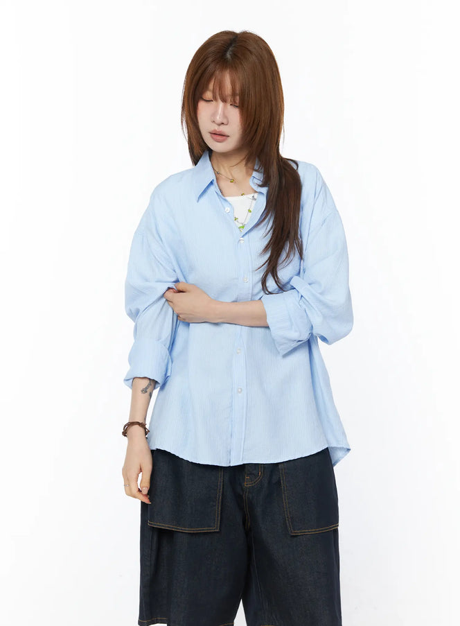 striped-oversized-button-up-shirt-cy528 / Light blue