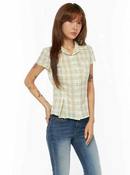 slim-fit-plaid-blouse-cu517 / Light green