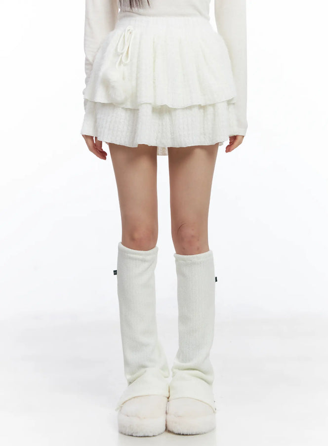 pom-pom-ribbon-tiered-mini-skirt-cd526 / White