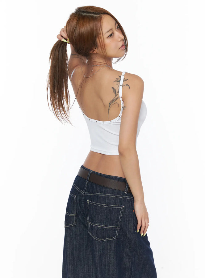 studded-crop-tank-top-cu502 / White