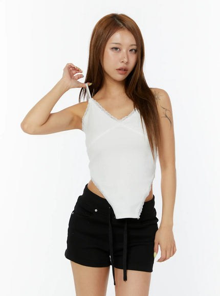 v-neck-lace-sleeveless-top-cy521 / White
