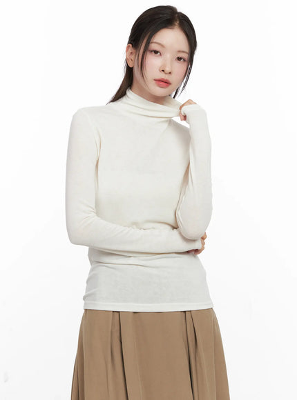 basic-turtleneck-long-sleeve-co530 / White