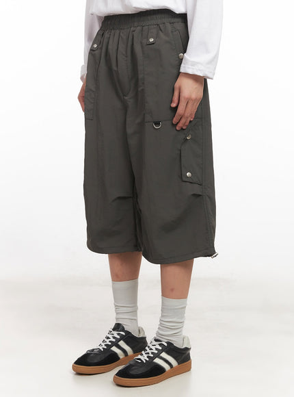 mens-nylon-pocketed-wide-fit-shorts-ia510
