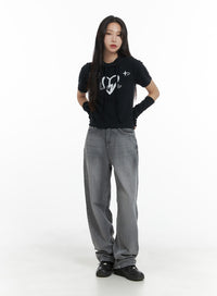 light-washed-baggy-straight-jeans-cm427