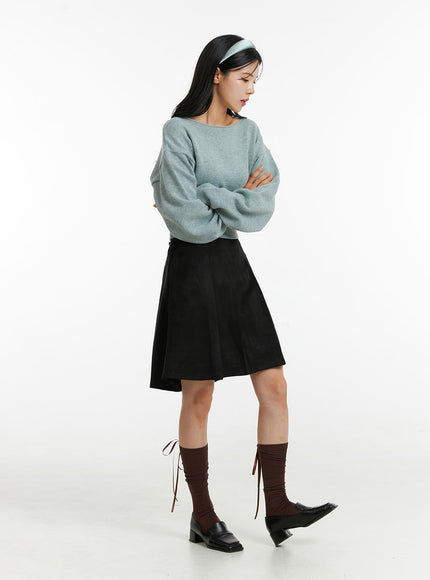 boat-neck-knit-sweater-on320