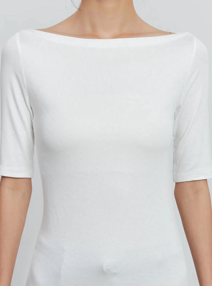 classic-boat-neck-top-is516