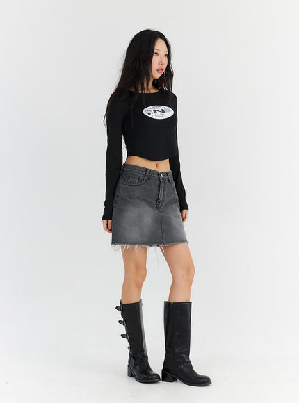 round-neck-graphic-crop-tee-cn306
