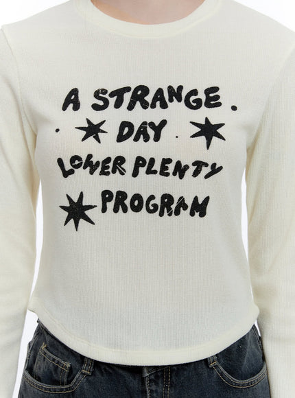 simple-lettering-long-sleeve-top-cd416