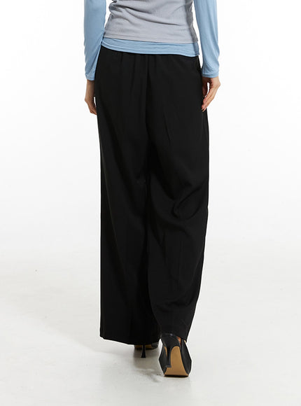 pintuck-straight-leg-pants-in308