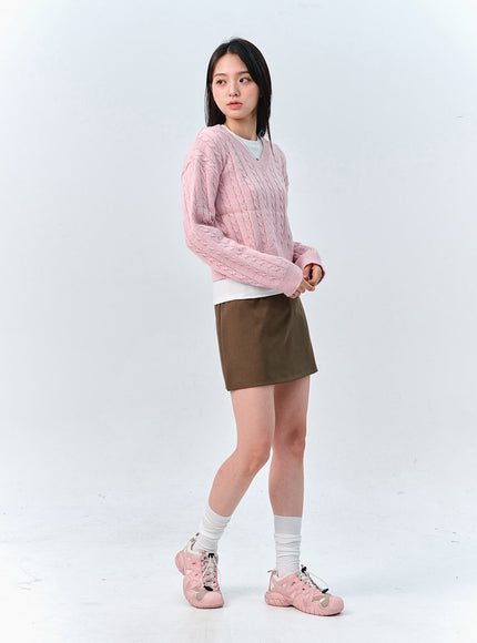 cable-knit-v-neck-sweater-oo316