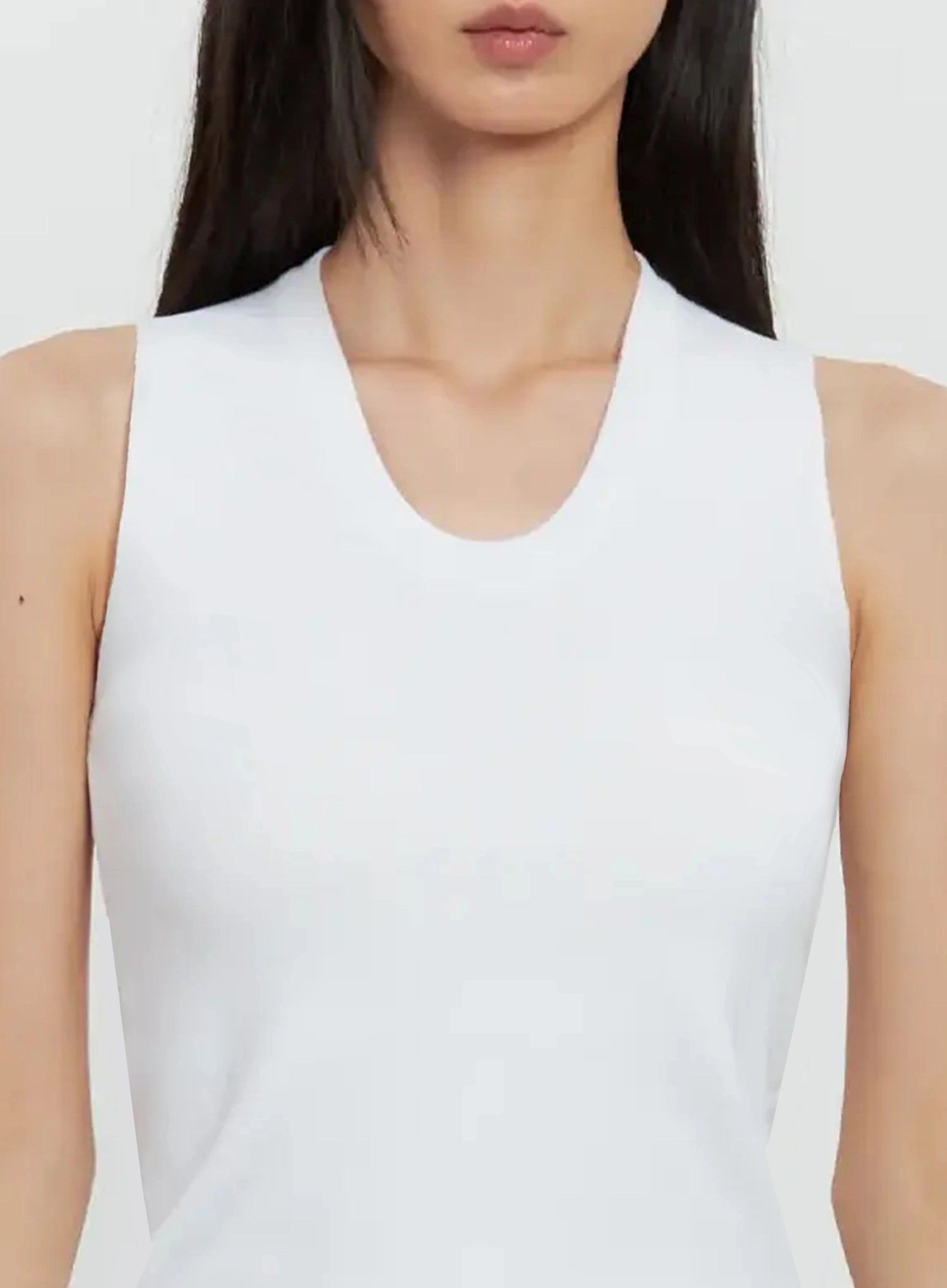 u-neck-knit-tank-il528