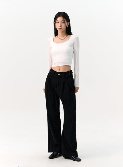 pintuck-tab-wide-pants-io320