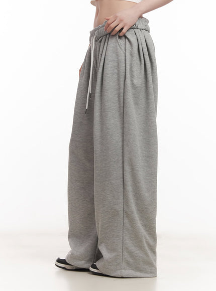 cozy-pintuck-wide-leg-sweatpants-cm517