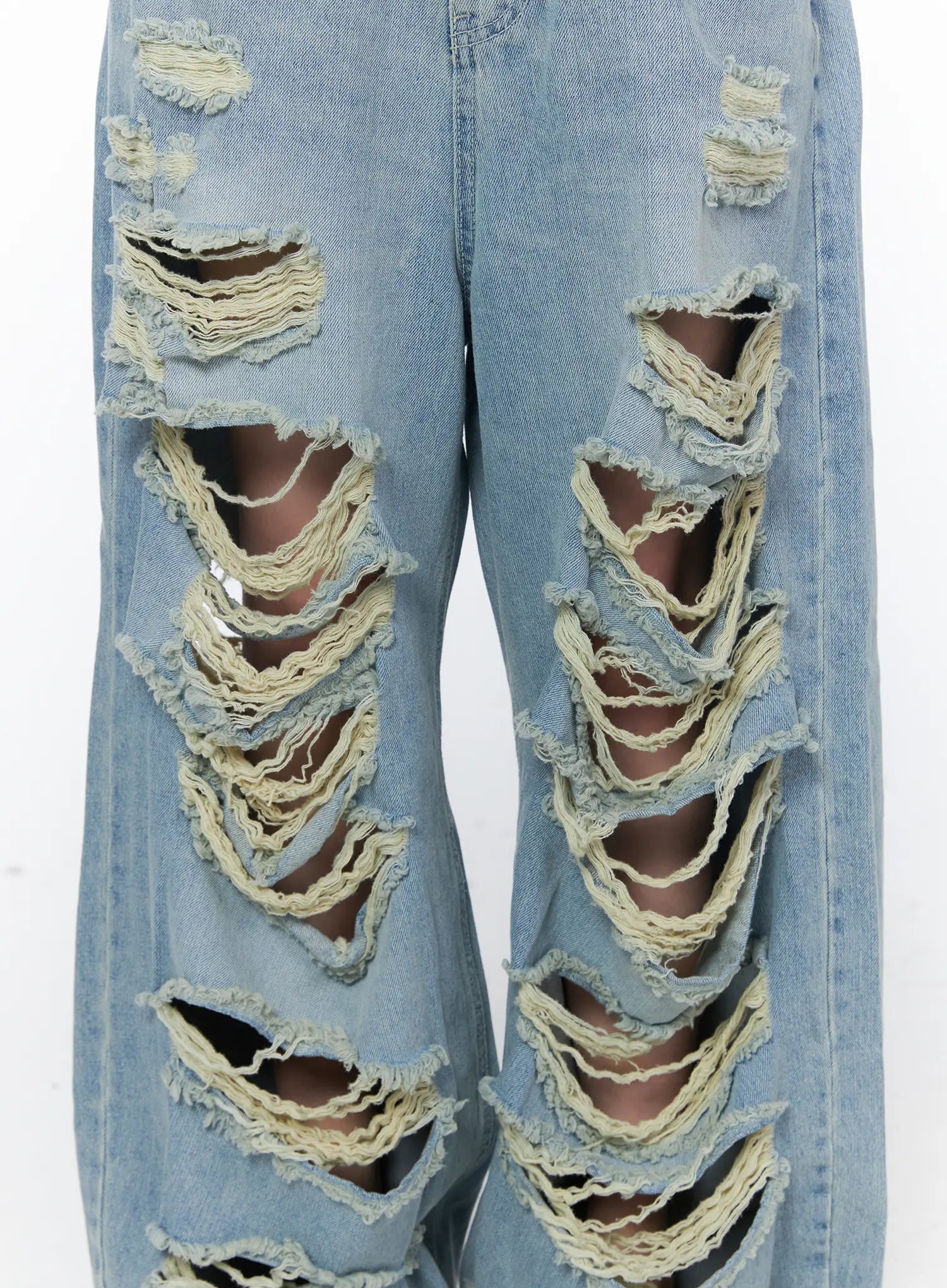 clementine-distressed-wide-leg-jeans-ca528