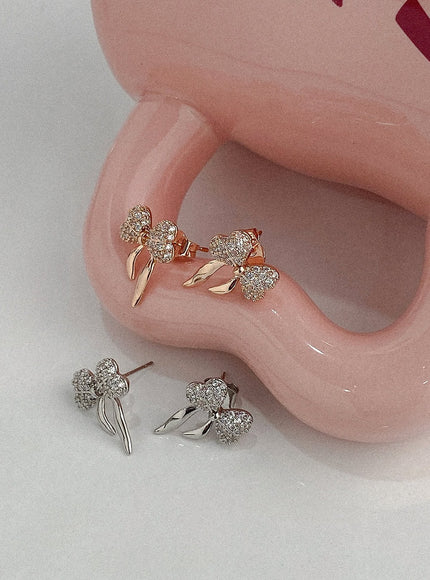 balloon-ribbon-cubic-earrings-ia517