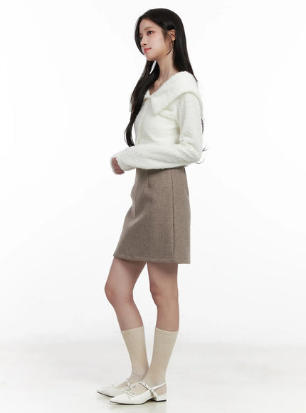 fuzzy-collar-cropped-cardigan-cn526