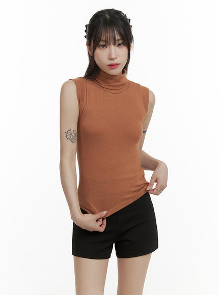 turtleneck-sleeveless-top-oa425