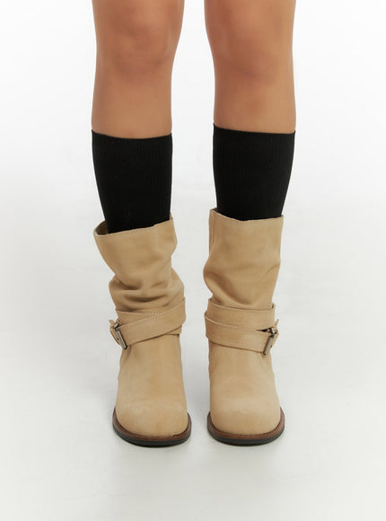 suede-buckle-strap-boots-is402