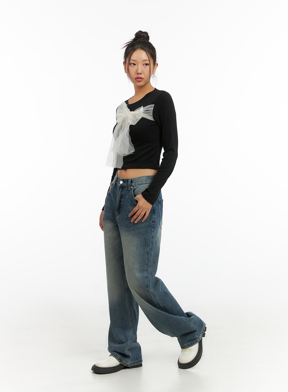 cassie-washed-wide-leg-jeans-is402