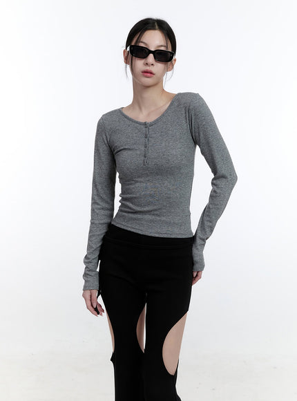 back-cut-out-slim-fit-long-sleeve-top-cj521