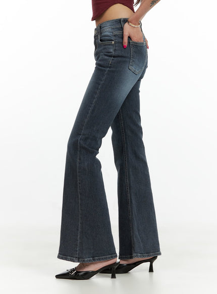 low-rise-bootcut-jeans-cu417