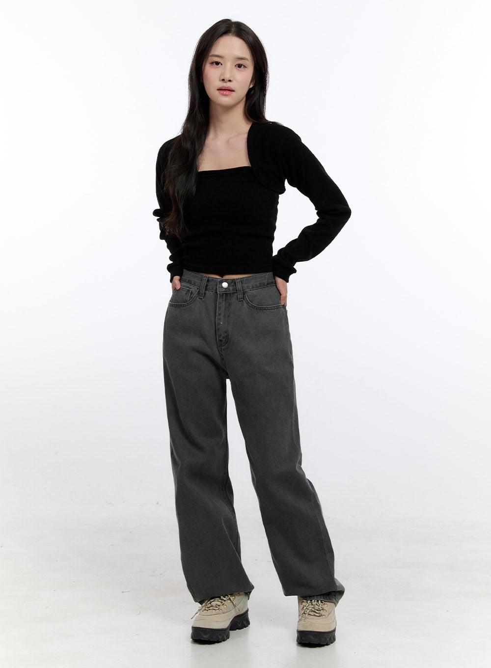 Chloe Wide-Leg Comfy Jeans ON418 in gray, front three-quarter view on model, washed cotton wide-leg with mid-rise waist, paired with black long-sleeve crop top and chunky sneakers.