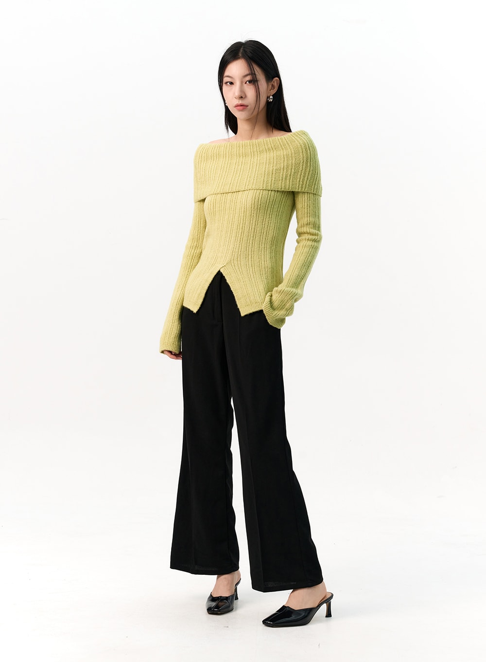 Off-Shoulder Rib Sweater IO320