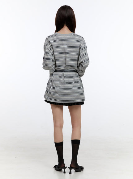 round-neck-long-sleeve-striped-tee-oo407