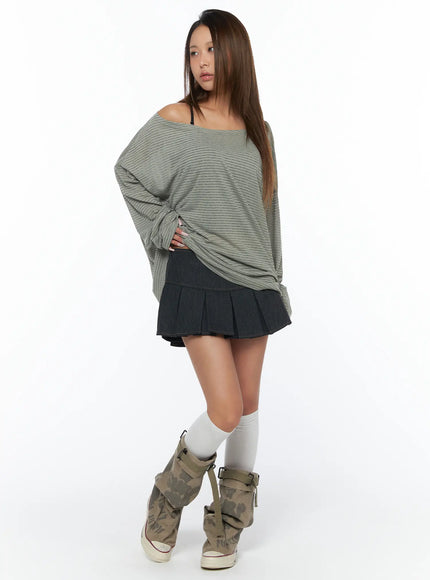 loose-fit-striped-off-shoulder-long-sleeve-tee-ca517