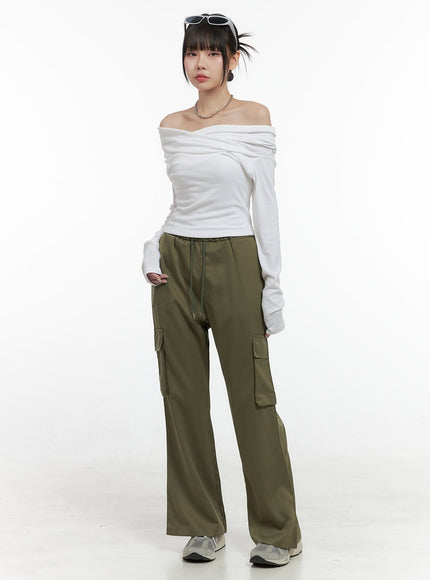 banded-pocket-boot-cut-cargo-pants-os410