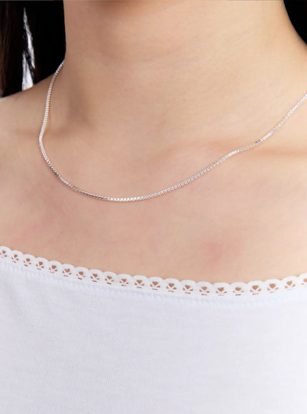 vera-blink-necklace-iu527