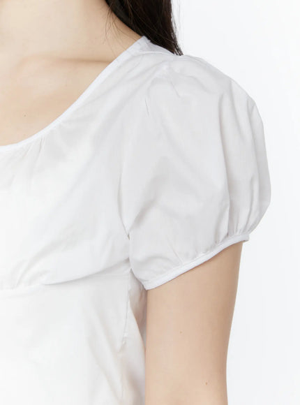 puff-sleeve-shirred-button-blouse-iy507