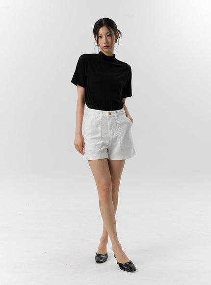 mock-neck-tee-il321