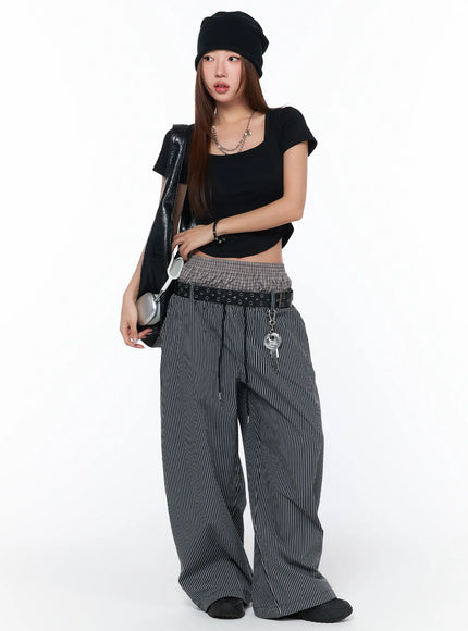 square-neck-crop-top-ca514