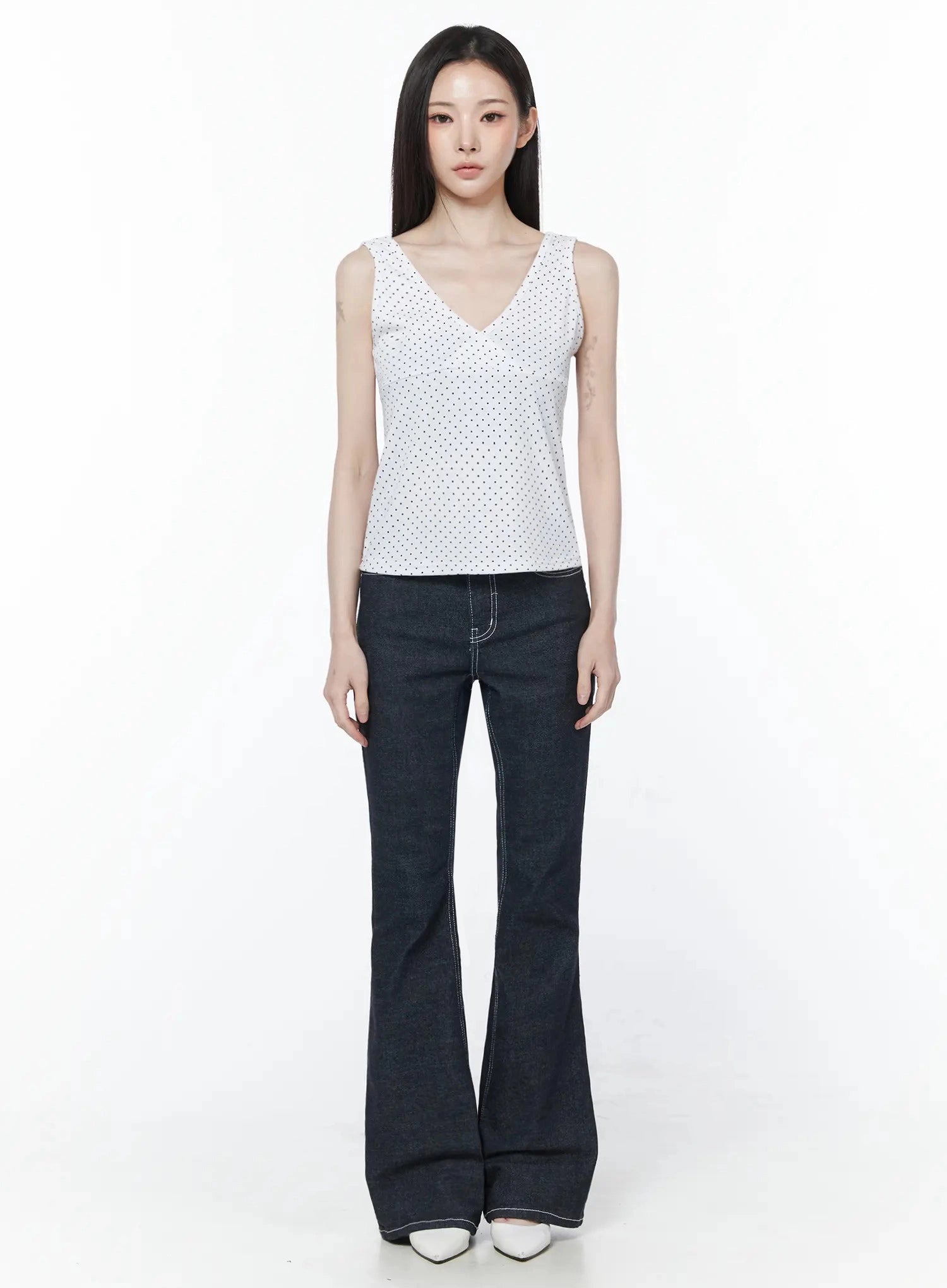 v-neck-polka-dot-top-iu512