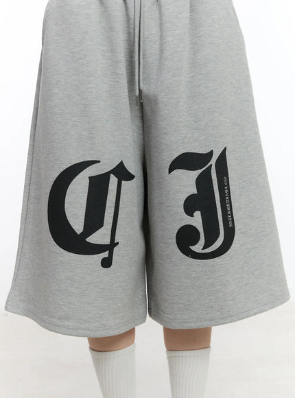 gothic-lettering-oversized-shorts-ca506