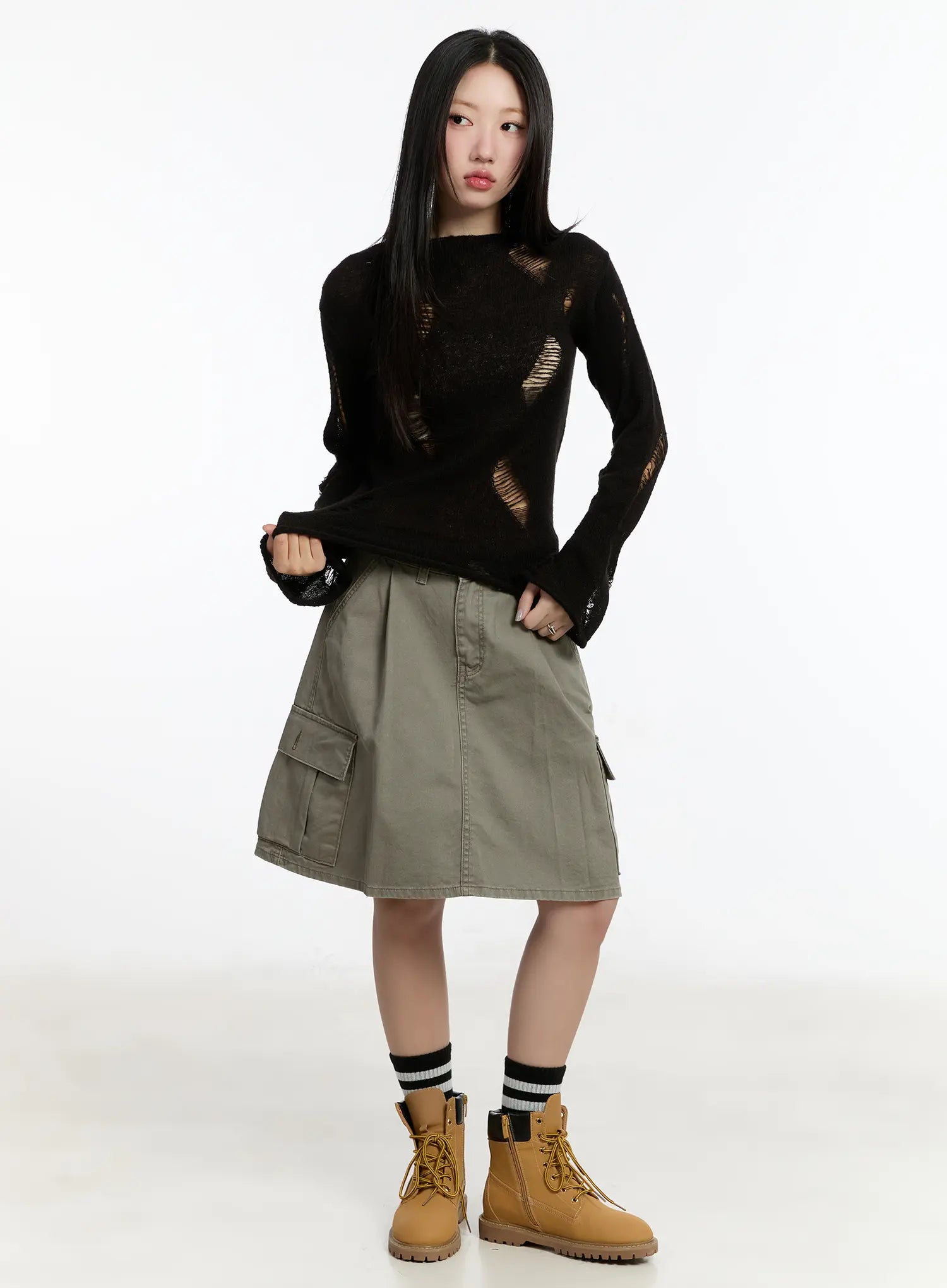 distressed-knit-long-sleeve-top-cm511