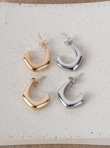 Angled Curved Bold Earrings IL404