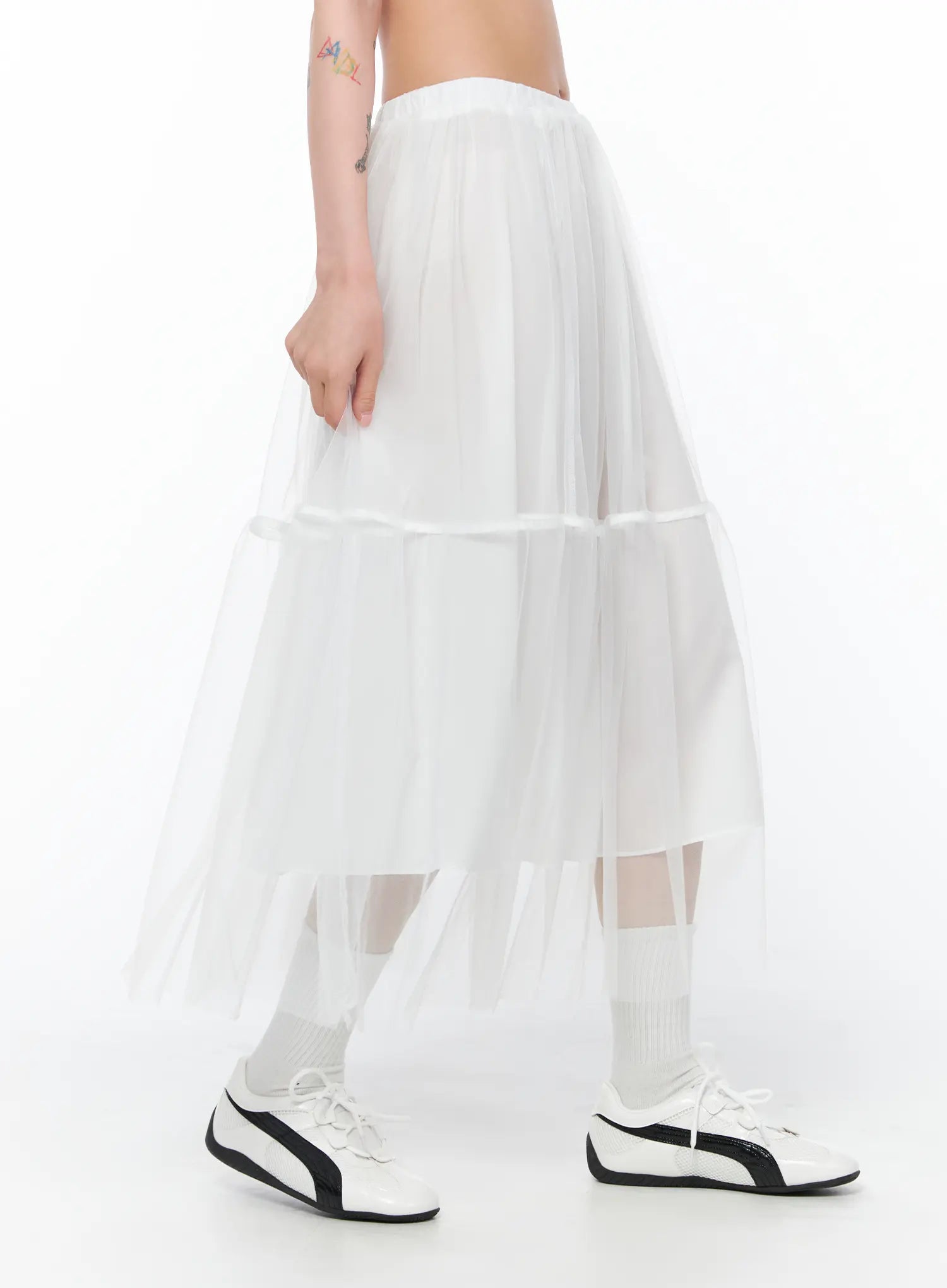 sheer-tiered-tulle-maxi-skirt-ca527