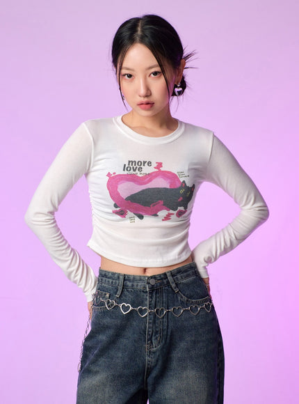 cat-graphic-crop-tee-ij430